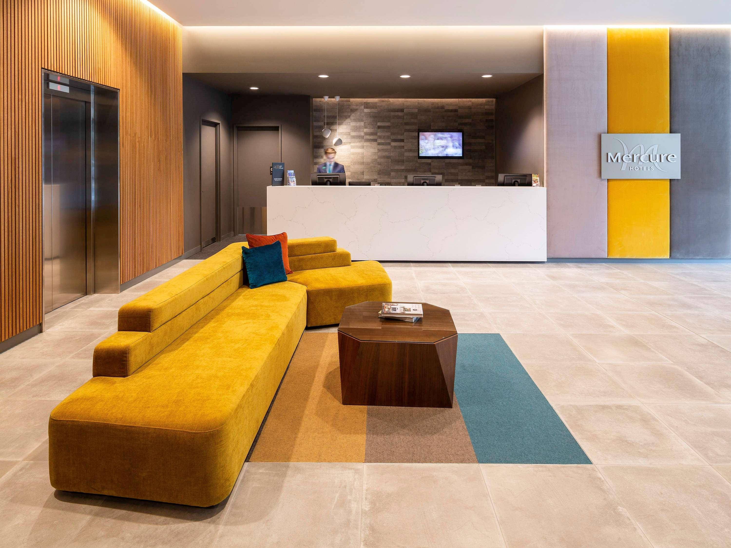 Mercure Canberra Belconnen Bagian luar foto